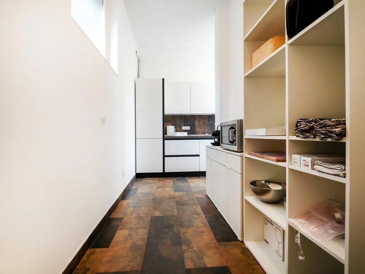 Rosa Bianca - 5 Minuti Dal Centro Con Giardino E Parcheggio Privato Apartment Perugia Italy