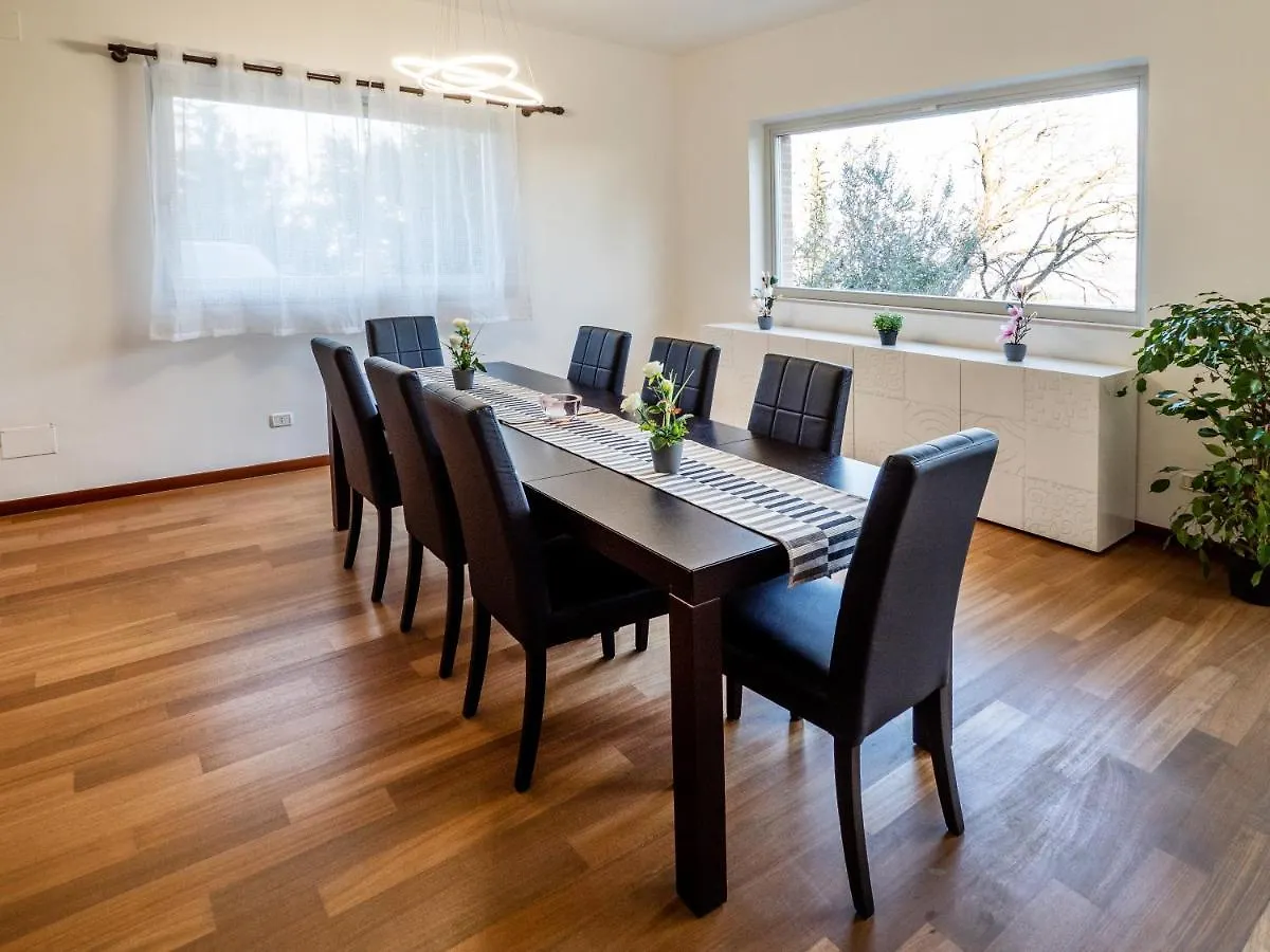Rosa Bianca - 5 Minuti Dal Centro Con Giardino E Parcheggio Privato Apartment Perugia 0*,  Italy