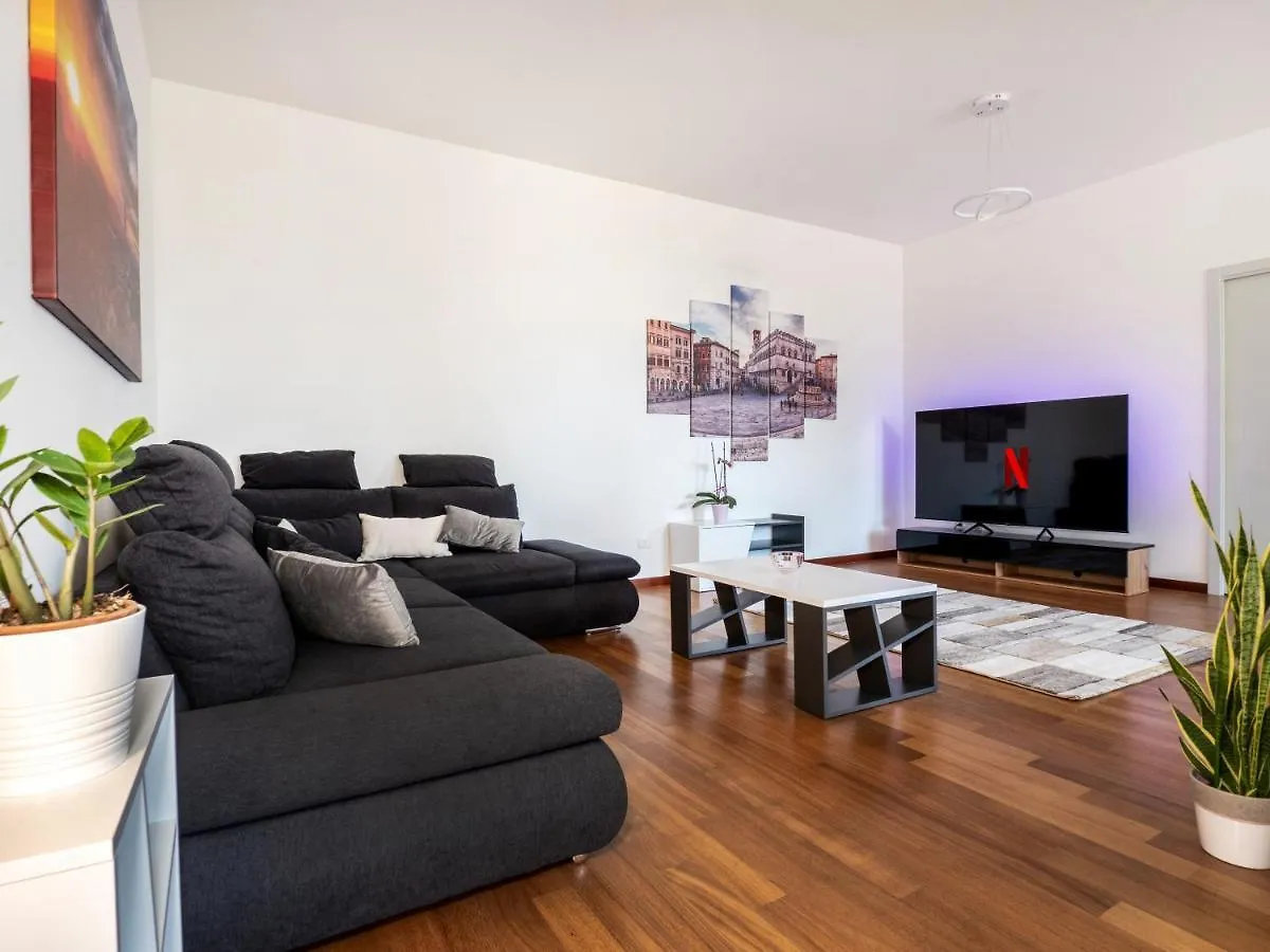 Rosa Bianca - 5 Minuti Dal Centro Con Giardino E Parcheggio Privato Apartment Perugia